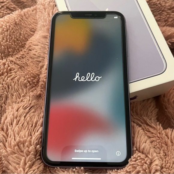 Apple iPhone 11 Purple 64gb Unlocked - Picture 4 of 13